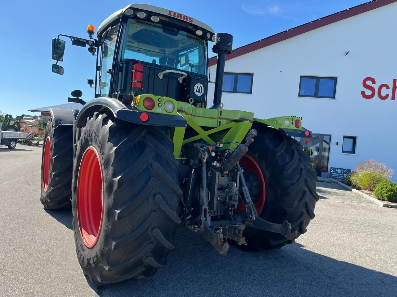 CLAAS Xerion 3800 Trac PTO mit GPS S3 mit Frontkraftheber und Heckzapfwelle, kommt vom Erstbesitzer, gepfl - Traktor: bild 4 CLAAS Xerion 3800 Trac PTO mit GPS S3 mit Frontkraftheber und Heckzapfwelle, kommt vom Erstbesitzer, gepfl - Traktor: bild 4