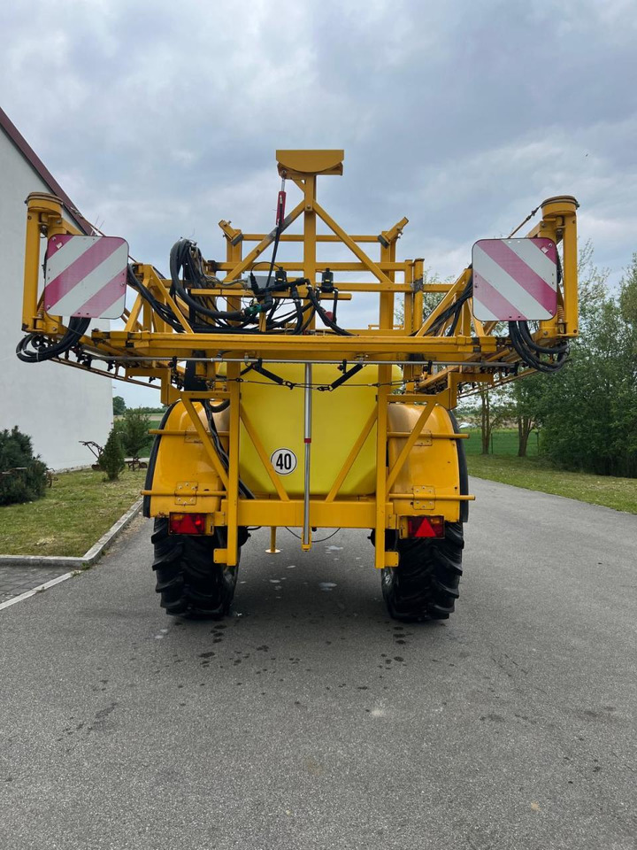 Dubex Vector, 3.200 Liter, 27m, Müller Tank Control, Müller Spray Control S - Bogserad spruta: bild 4 Dubex Vector, 3.200 Liter, 27m, Müller Tank Control, Müller Spray Control S - Bogserad spruta: bild 4