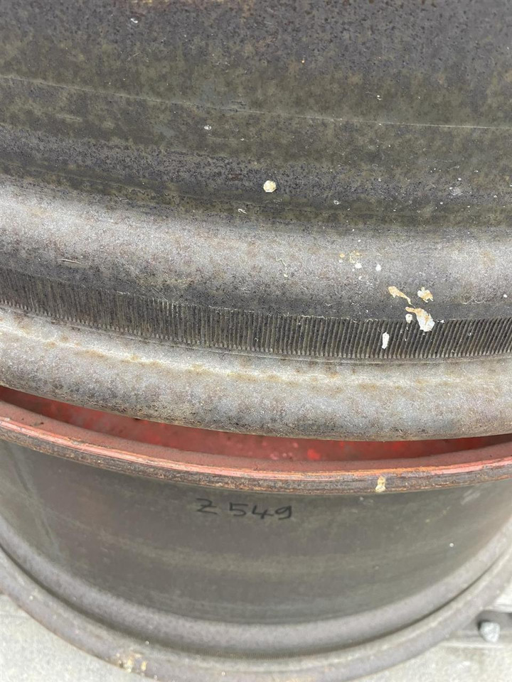 Fendt 16X38 / 10 Loch Felge - Fälg: bild 4 Fendt 16X38 / 10 Loch Felge - Fälg: bild 4