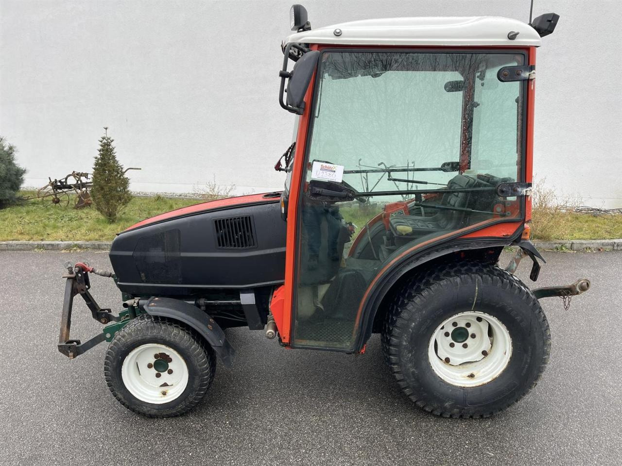 Goldoni IDEA 30HST Goldoni, Rasenmäher und Mulcher, Kabine, Frontkraftheber, Heckhubwerkanhängung - Traktor: bild 2 Goldoni IDEA 30HST Goldoni, Rasenmäher und Mulcher, Kabine, Frontkraftheber, Heckhubwerkanhängung - Traktor: bild 2
