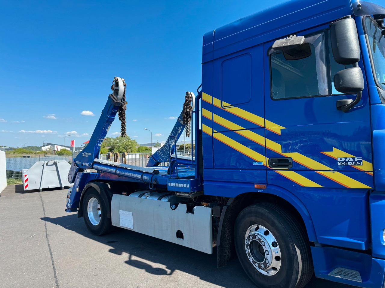 DAF XF 105.460 - Gergen Adonis TAK 20 ok 1205 - Tippbil lastbil: bild 3 DAF XF 105.460 - Gergen Adonis TAK 20 ok 1205 - Tippbil lastbil: bild 3