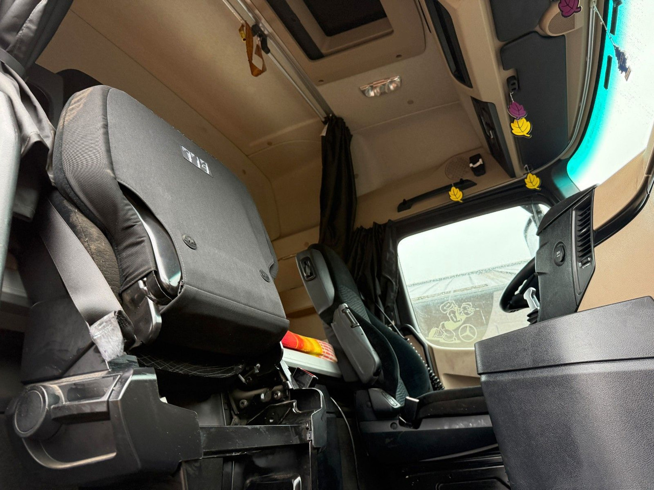 Mercedes-Benz Actros 1843 Stream Space, Hydraulik, Retarder - Dragbil: bild 5 Mercedes-Benz Actros 1843 Stream Space, Hydraulik, Retarder - Dragbil: bild 5