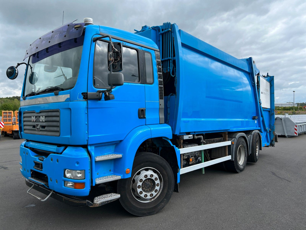 MAN 26.310 6x2 Schörling 3RII 22,5 SE/0 Kombischütte MAN 26.310 6x2 Schörling 3RII 22,5 SE/0 Kombischütte - Sopbil: bild 1 MAN 26.310 6x2 Schörling 3RII 22,5 SE/0 Kombischütte MAN 26.310 6x2 Schörling 3RII 22,5 SE/0 Kombischütte - Sopbil: bild 1