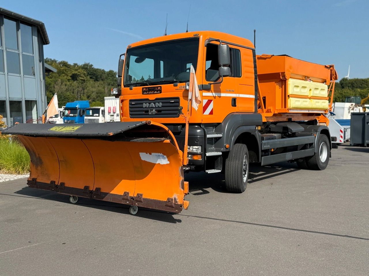 MAN TGA 18.350 4x4 Meiler Abroller RK 14.45 Winterd. - Lastväxlare lastbil: bild 1 MAN TGA 18.350 4x4 Meiler Abroller RK 14.45 Winterd. - Lastväxlare lastbil: bild 1