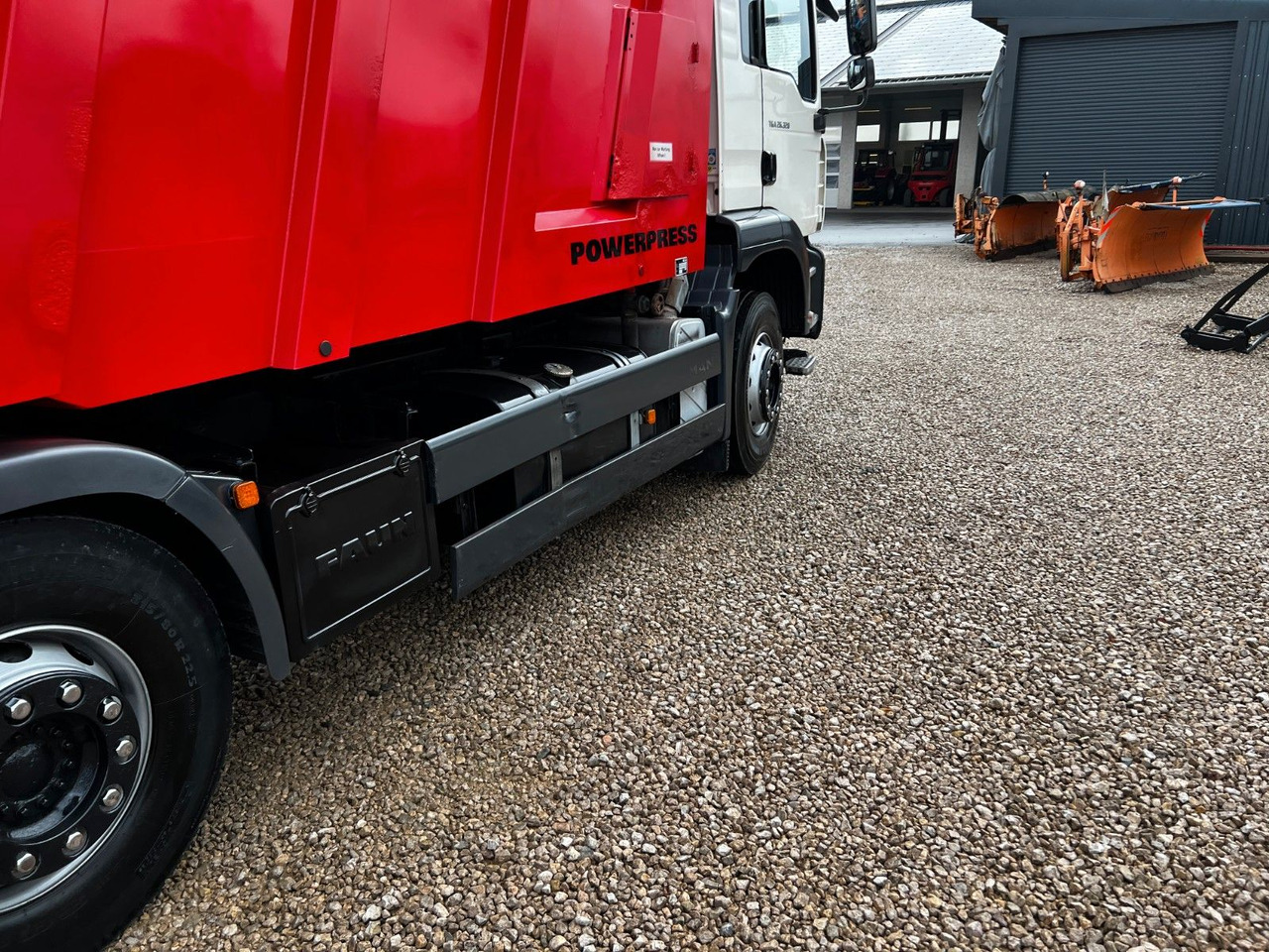 MAN TGA 26.320 6x2 Faun Powerpress MAN TGA 26.320 6x2 Faun Powerpress - Sopbil: bild 4 MAN TGA 26.320 6x2 Faun Powerpress MAN TGA 26.320 6x2 Faun Powerpress - Sopbil: bild 4