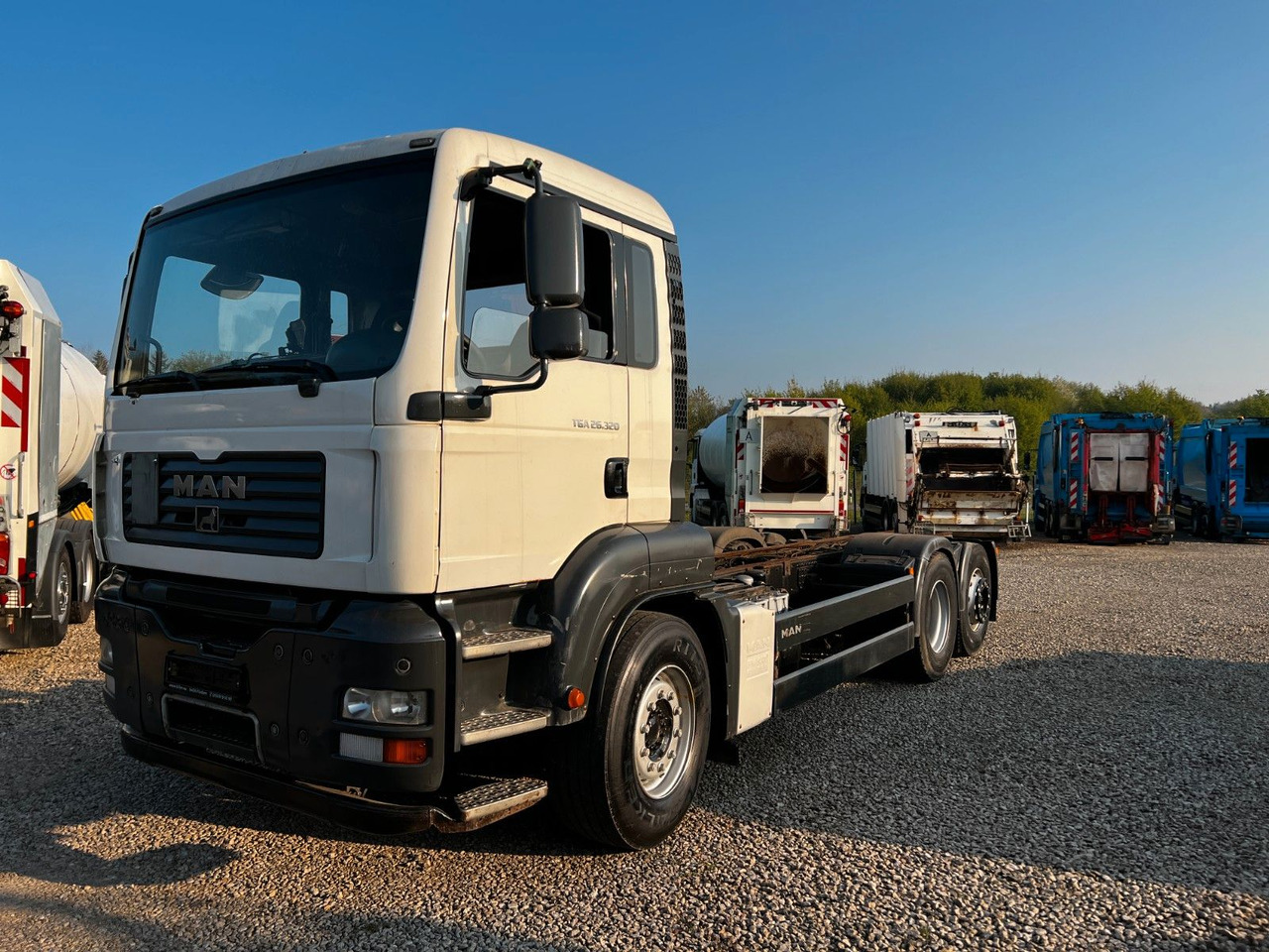 MAN TGA 26.320 6x2 Hydraulik MAN TGA 26.320 6x2 Hydraulik - Sopbil: bild 1 MAN TGA 26.320 6x2 Hydraulik MAN TGA 26.320 6x2 Hydraulik - Sopbil: bild 1