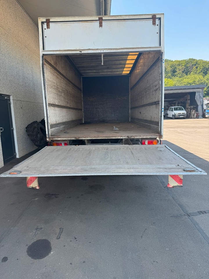 Mercedes-Benz 818 Koffer / LBW / AHK + DL - Volymskåp: bild 3 Mercedes-Benz 818 Koffer / LBW / AHK + DL - Volymskåp: bild 3