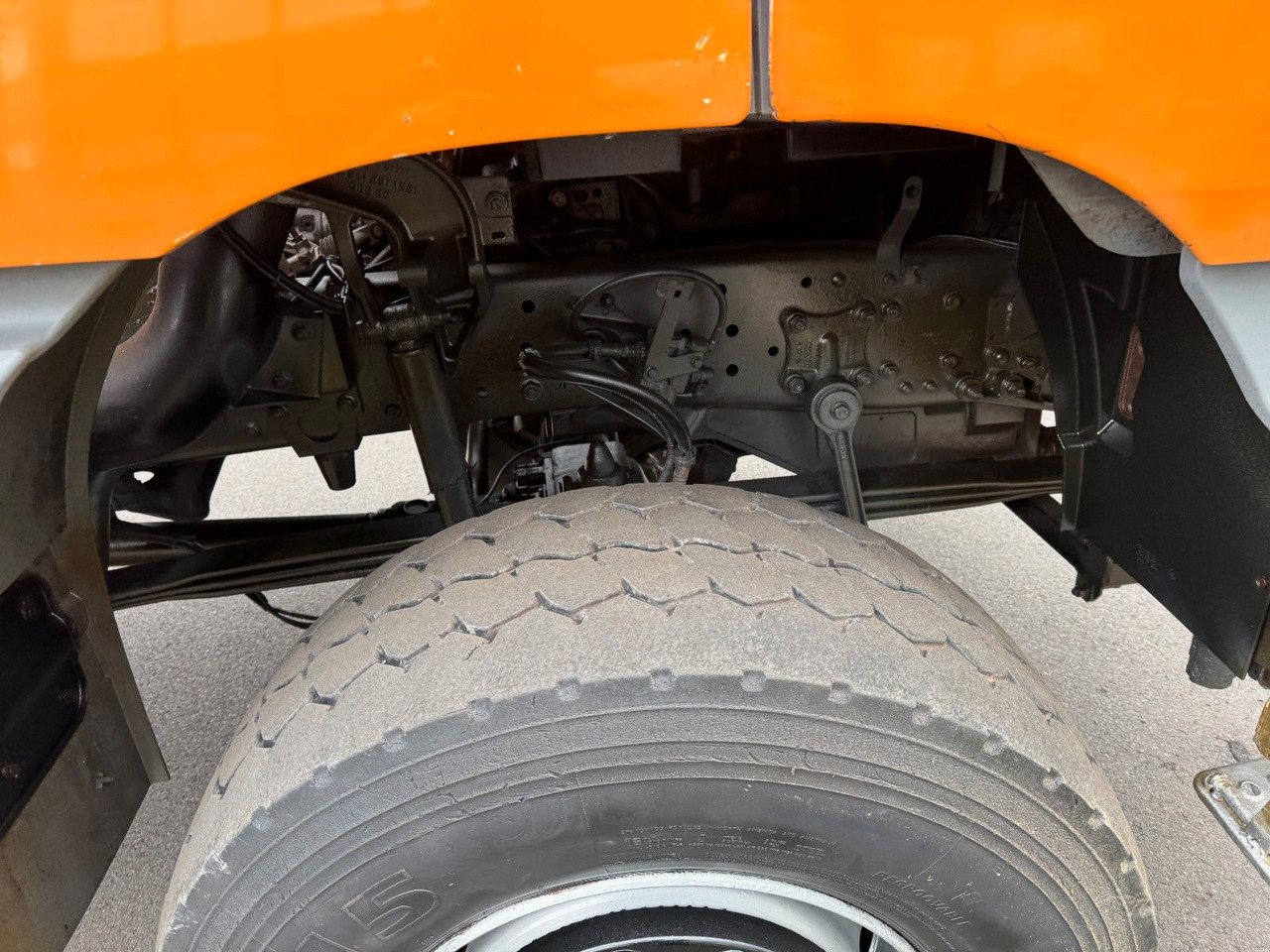 Mercedes-Benz Actros 1831 4x4 Kipper - Kran- Kupplung- Blattfe - Tippbil lastbil, Kranbil: bild 4 Mercedes-Benz Actros 1831 4x4 Kipper - Kran- Kupplung- Blattfe - Tippbil lastbil, Kranbil: bild 4