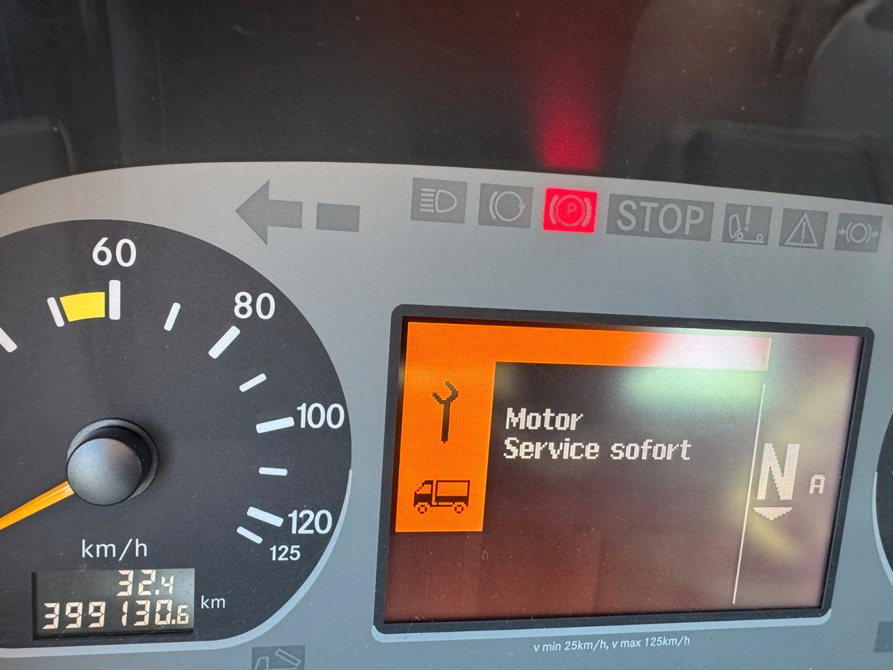 Mercedes-Benz Actros 3341 6x6  Kipperfahrgestell mit Zylinder - Chassi lastbil: bild 5 Mercedes-Benz Actros 3341 6x6  Kipperfahrgestell mit Zylinder - Chassi lastbil: bild 5