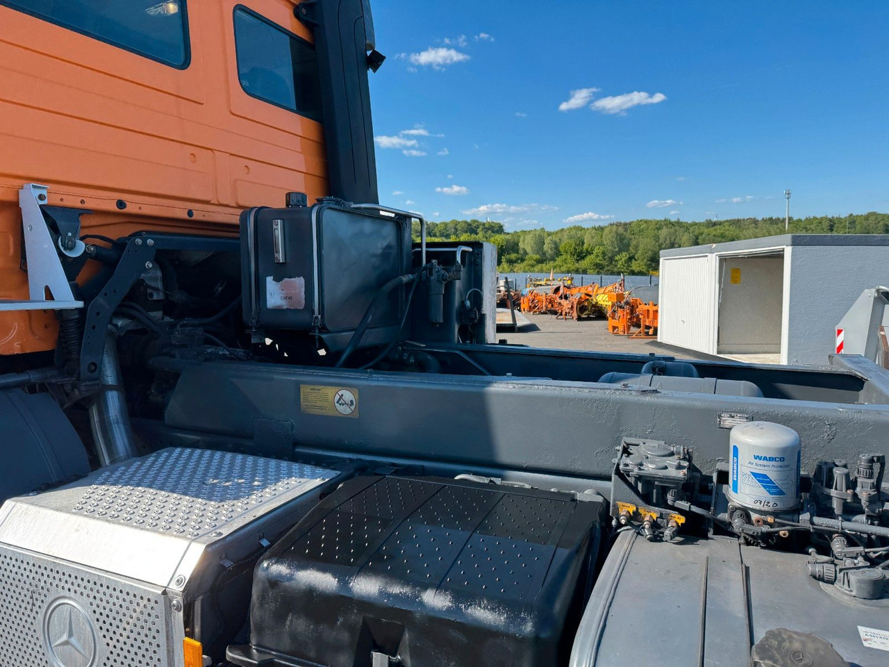 Leasa  Mercedes-Benz Actros 3341 6x6  Kipperfahrgestell mit Zylinder Mercedes-Benz Actros 3341 6x6  Kipperfahrgestell mit Zylinder: bild 9