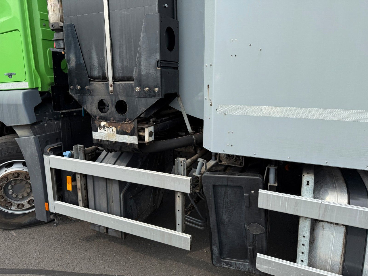 Sopbil Mercedes-Benz Antos 2533 Seitenlader Zoeller SLF XL: bild 13