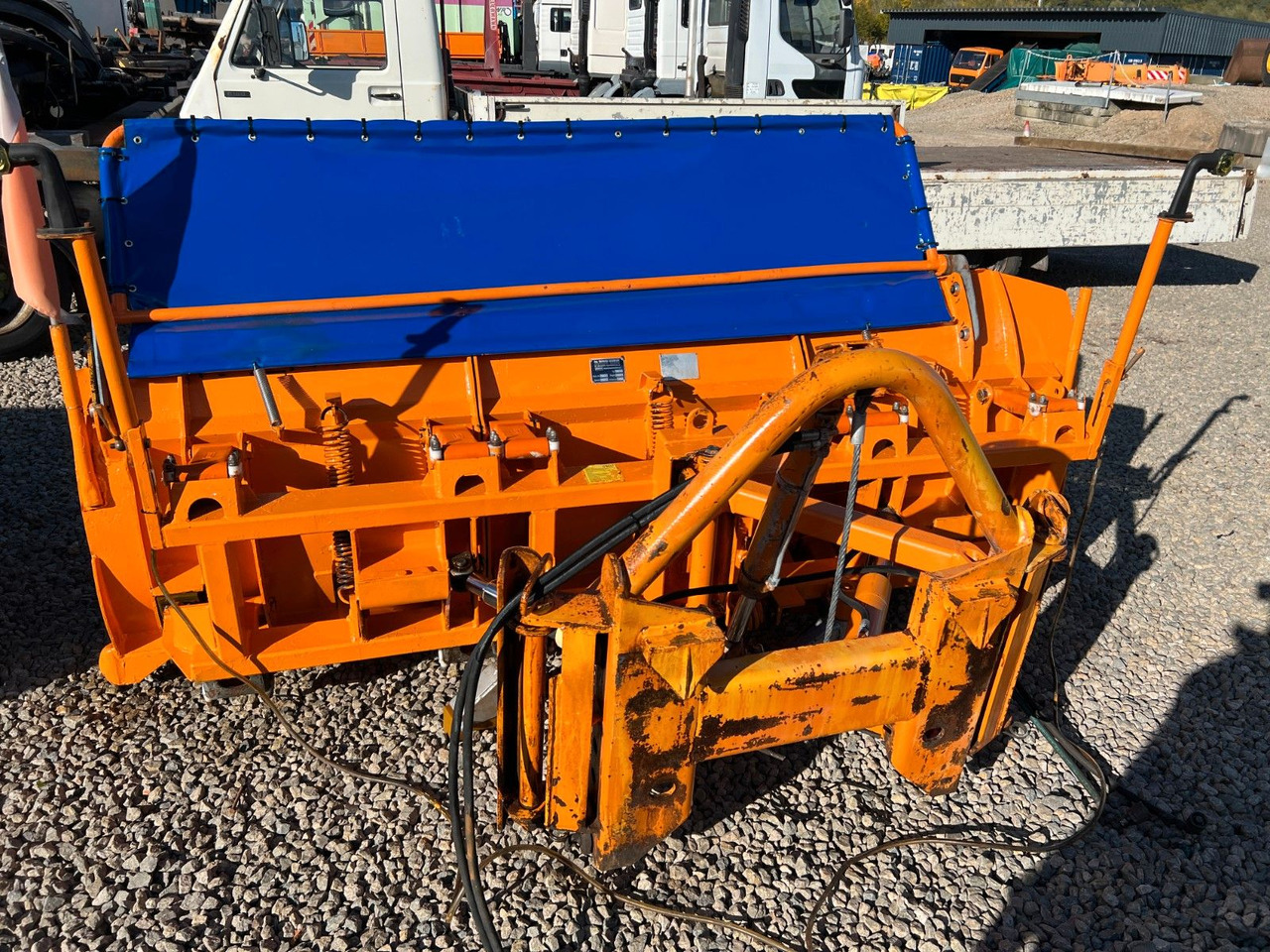 Mehrere Schneepflüge Schmidt, Küpper Weisser mehrere Schneepflüge Schmidt, Küpper Weisser - Snöplog: bild 5 Mehrere Schneepflüge Schmidt, Küpper Weisser mehrere Schneepflüge Schmidt, Küpper Weisser - Snöplog: bild 5