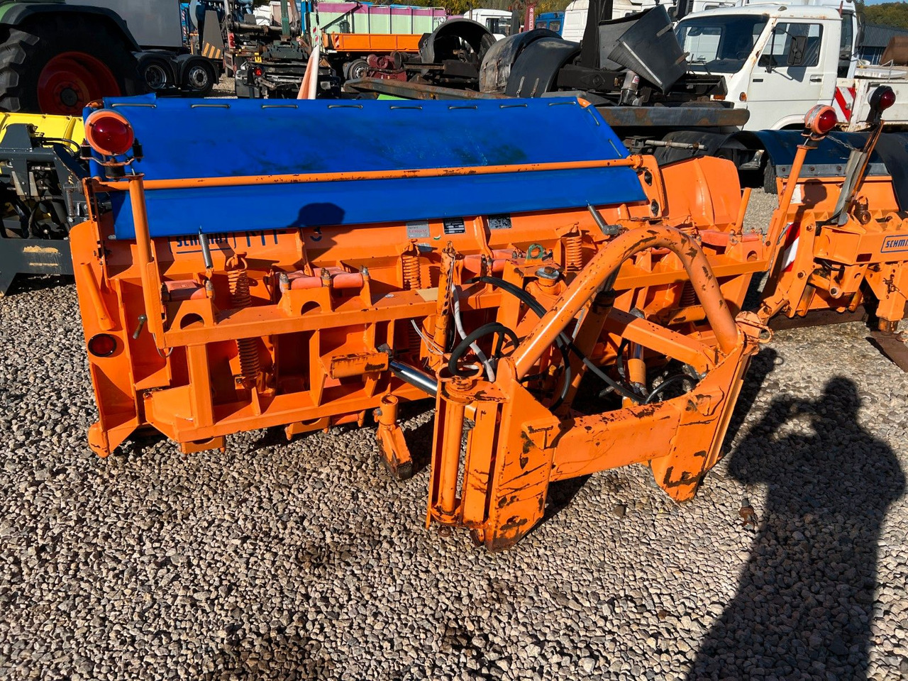 Mehrere Schneepflüge Schmidt, Küpper Weisser mehrere Schneepflüge Schmidt, Küpper Weisser - Snöplog: bild 1 Mehrere Schneepflüge Schmidt, Küpper Weisser mehrere Schneepflüge Schmidt, Küpper Weisser - Snöplog: bild 1