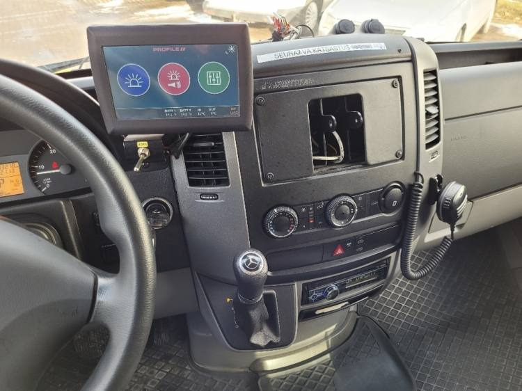 Ambulans MERCEDES – BENZ SPRINTER 3.0D AMBULANCE (PROFILE) KLIMA 2.2016 EURO 6: bild 9 Ambulans MERCEDES – BENZ SPRINTER 3.0D AMBULANCE (PROFILE) KLIMA 2.2016 EURO 6: bild 9