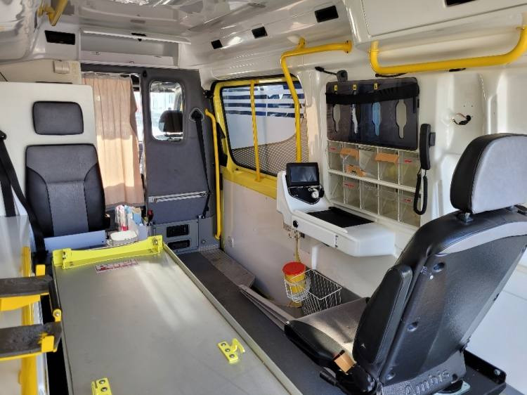 MERCEDES – BENZ SPRINTER 3.0D AMBULANCE (PROFILE) KLIMA 2.2016 EURO 6 - Ambulans: bild 5 MERCEDES – BENZ SPRINTER 3.0D AMBULANCE (PROFILE) KLIMA 2.2016 EURO 6 - Ambulans: bild 5
