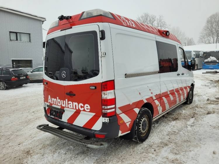 MERCEDES – BENZ SPRINTER 3.0D AMBULANCE (PROFILE) KLIMA 7.2015 EURO 6  - Ambulans: bild 4 MERCEDES – BENZ SPRINTER 3.0D AMBULANCE (PROFILE) KLIMA 7.2015 EURO 6  - Ambulans: bild 4