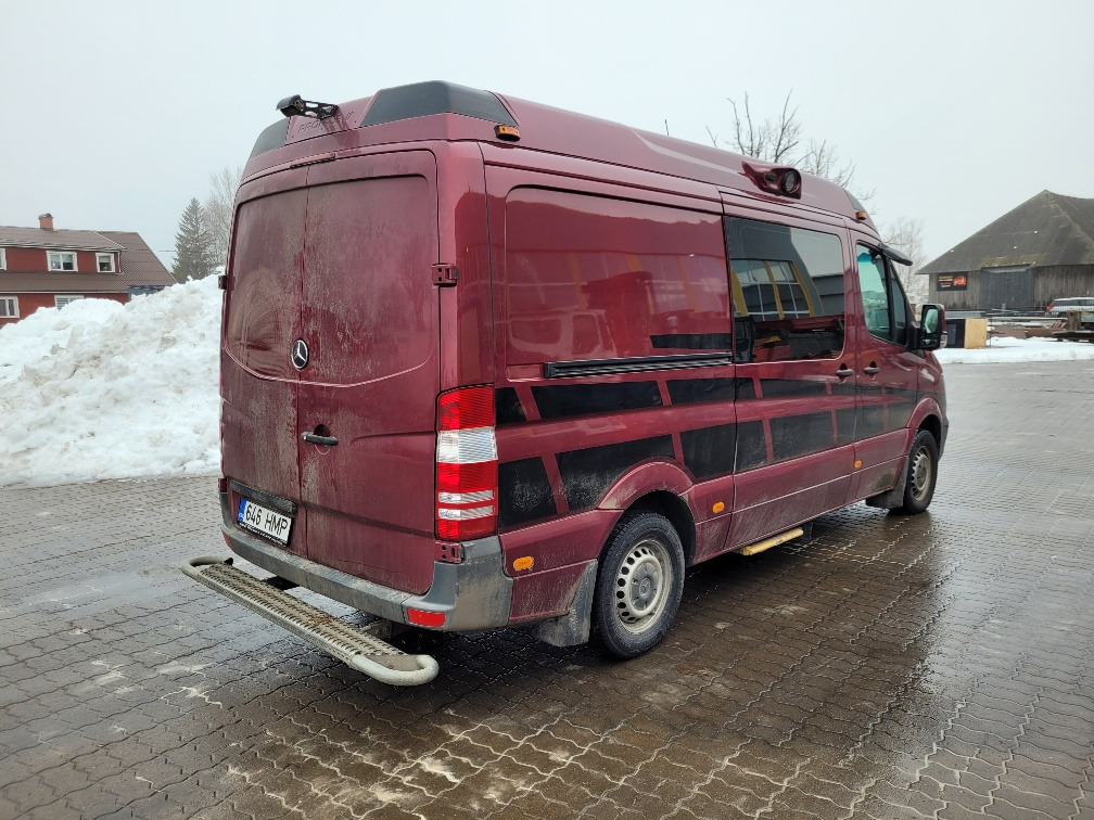 MERCEDES – BENZ SPRINTER 316 CDI ex ambulance 11.2014 EURO 5 - Skåpbil: bild 4 MERCEDES – BENZ SPRINTER 316 CDI ex ambulance 11.2014 EURO 5 - Skåpbil: bild 4
