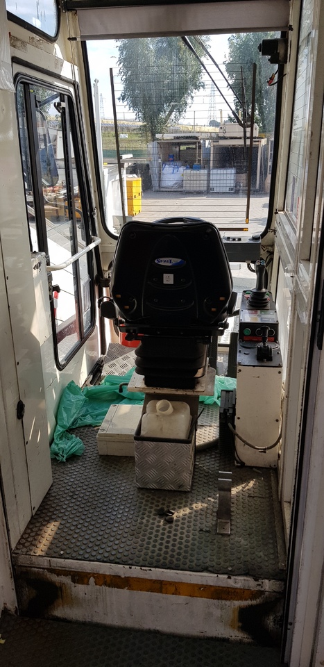 AVIOGEI Ambulift E747 (Half Cab) - Ambulift: bild 5 AVIOGEI Ambulift E747 (Half Cab) - Ambulift: bild 5