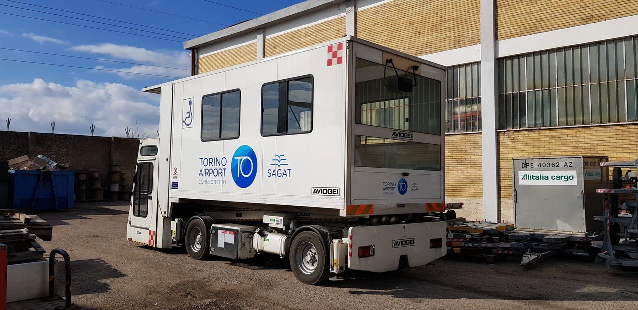 Aviogei FLS1500 EAU - Ambulift: bild 2 Aviogei FLS1500 EAU - Ambulift: bild 2