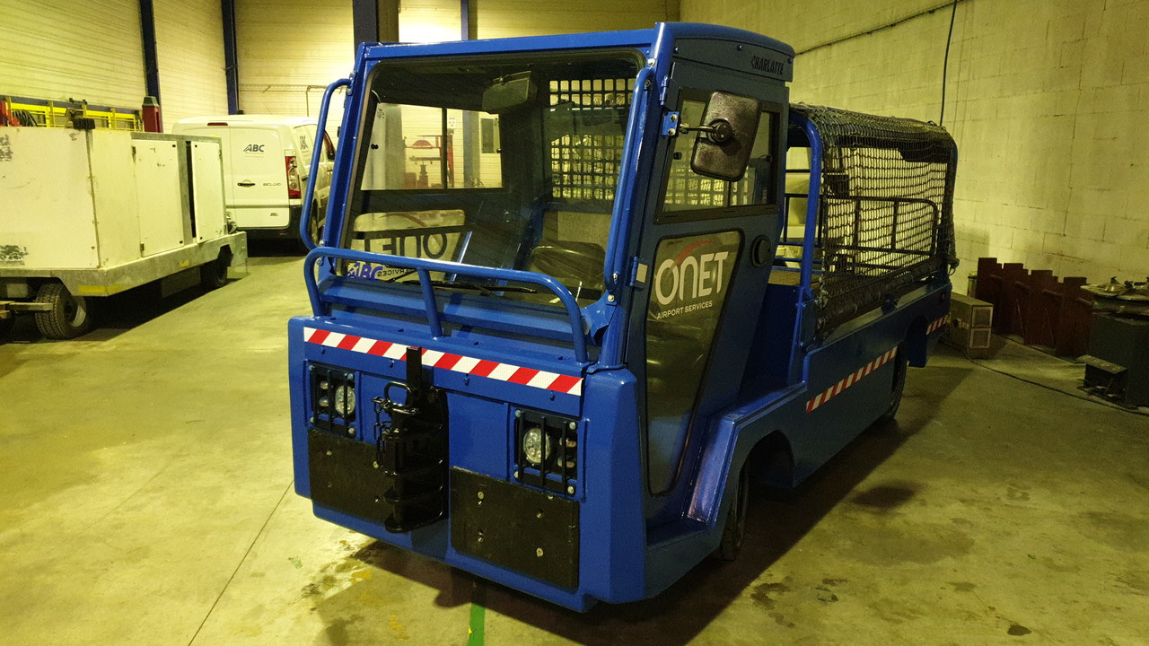 Charlatte P2000/T225L - Bagagetraktor: bild 2 Charlatte P2000/T225L - Bagagetraktor: bild 2