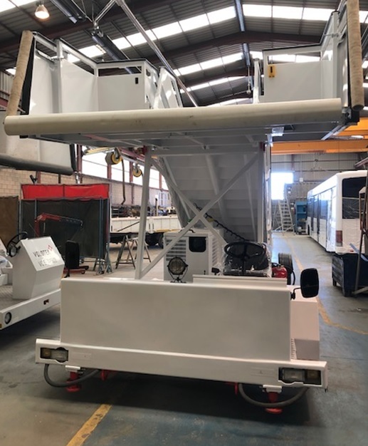 EINSA Passenger Stairs EDU Wide - Passagerartrappa: bild 1 EINSA Passenger Stairs EDU Wide - Passagerartrappa: bild 1