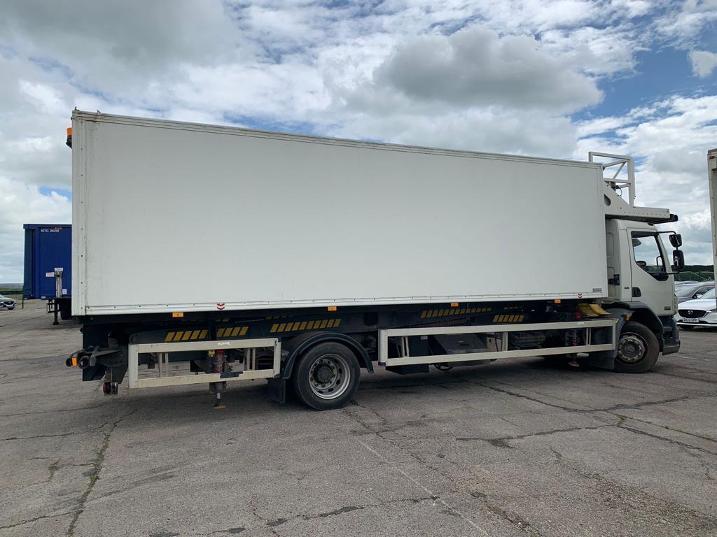 Mallaghan Catering Truck DAF LF55 18T WB 5850 - Cateringbil: bild 1 Mallaghan Catering Truck DAF LF55 18T WB 5850 - Cateringbil: bild 1