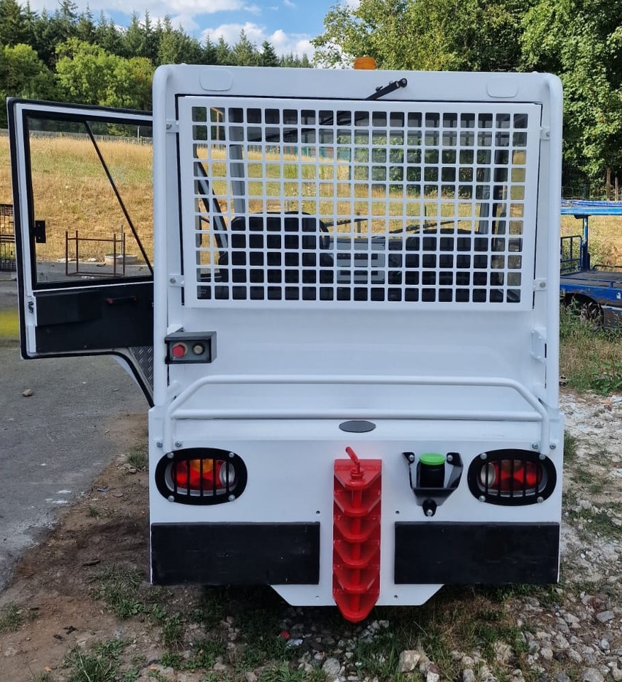 Mulag Comet 3D - Pushbacktraktor: bild 3 Mulag Comet 3D - Pushbacktraktor: bild 3