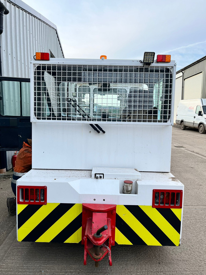 Mulag Comet 6D - Bagagetraktor: bild 2 Mulag Comet 6D - Bagagetraktor: bild 2