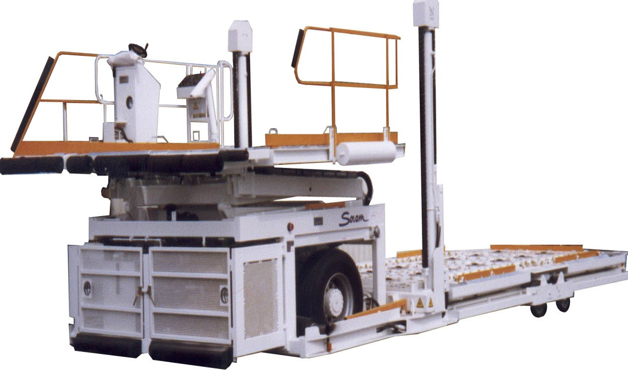 SOVAM 7T Main Deck PB7 - Container- och pallastare: bild 1 SOVAM 7T Main Deck PB7 - Container- och pallastare: bild 1