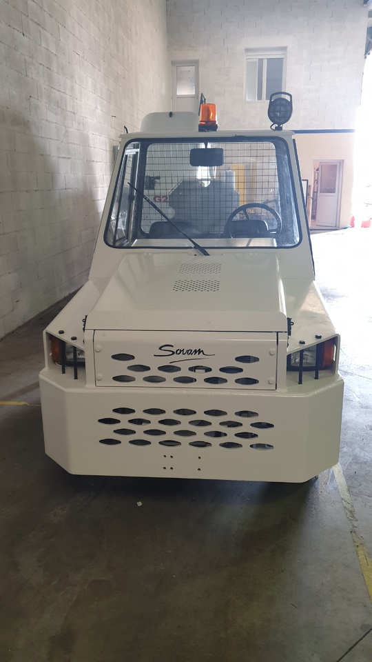 SOVAM TRACTOR/DIESEL K22 - Bagagetraktor: bild 4 SOVAM TRACTOR/DIESEL K22 - Bagagetraktor: bild 4