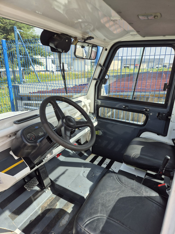 TLD JST30 - Bagagetraktor: bild 4 TLD JST30 - Bagagetraktor: bild 4