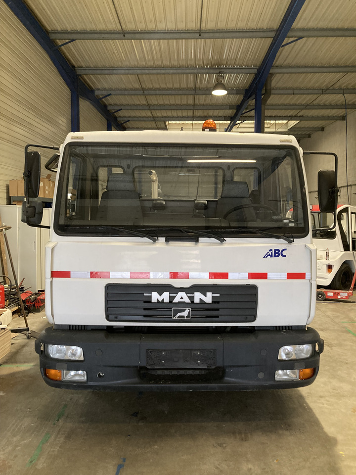 Zellinger Toilet truck TSU - Toalettservicebil: bild 2 Zellinger Toilet truck TSU - Toalettservicebil: bild 2