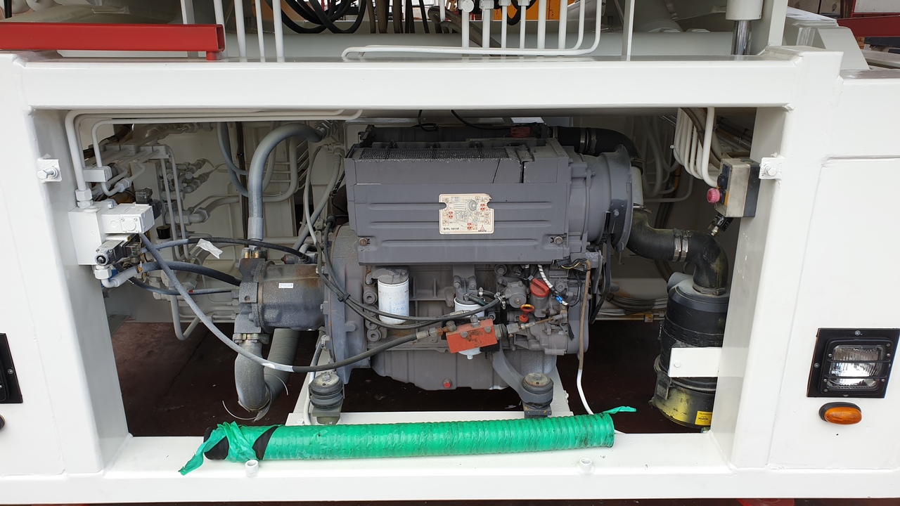 Loader Universal Trepel 70U - Container- och pallastare: bild 3 Loader Universal Trepel 70U - Container- och pallastare: bild 3