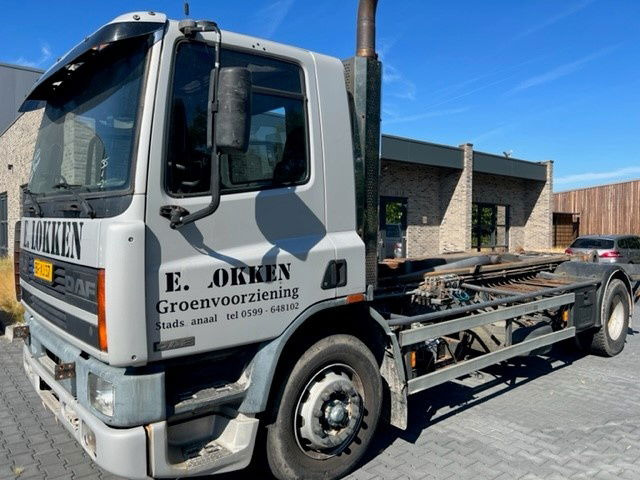DAF 65.210 FA65.210 - Containerbil/ Växelflak lastbil: bild 1 DAF 65.210 FA65.210 - Containerbil/ Växelflak lastbil: bild 1