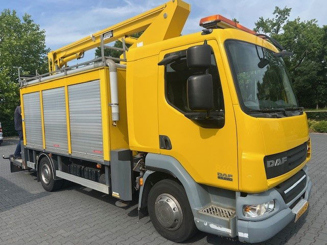 DAF LF 220 FA45.220 LF Custers T265-12.5 - Billift: bild 2 DAF LF 220 FA45.220 LF Custers T265-12.5 - Billift: bild 2