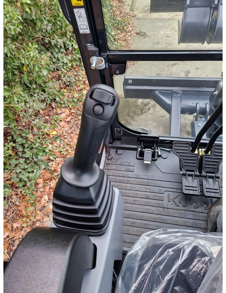 Ny Minigrävmaskin Kubota KX027-4 Hi-spec (NIEUW): bild 7 Ny Minigrävmaskin Kubota KX027-4 Hi-spec (NIEUW): bild 7