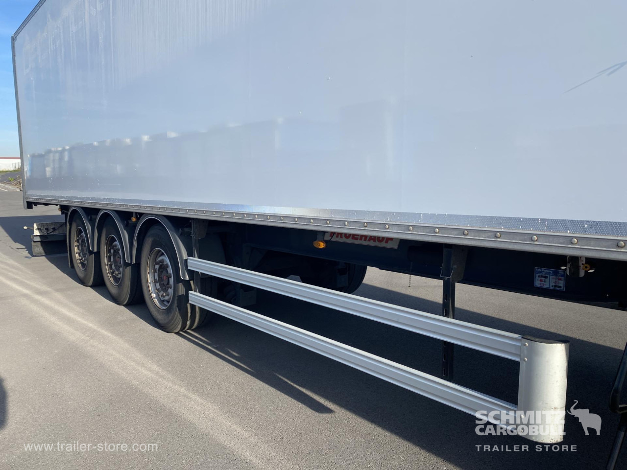 FRUEHAUF Dryfreight Standard Roller shutter door - Skåp semitrailer: bild 5 FRUEHAUF Dryfreight Standard Roller shutter door - Skåp semitrailer: bild 5