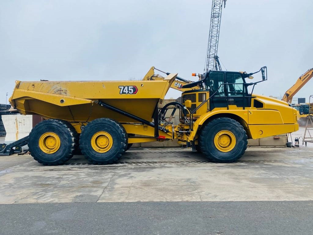 CAT 745  - Ramstyrd dumper: bild 2 CAT 745  - Ramstyrd dumper: bild 2