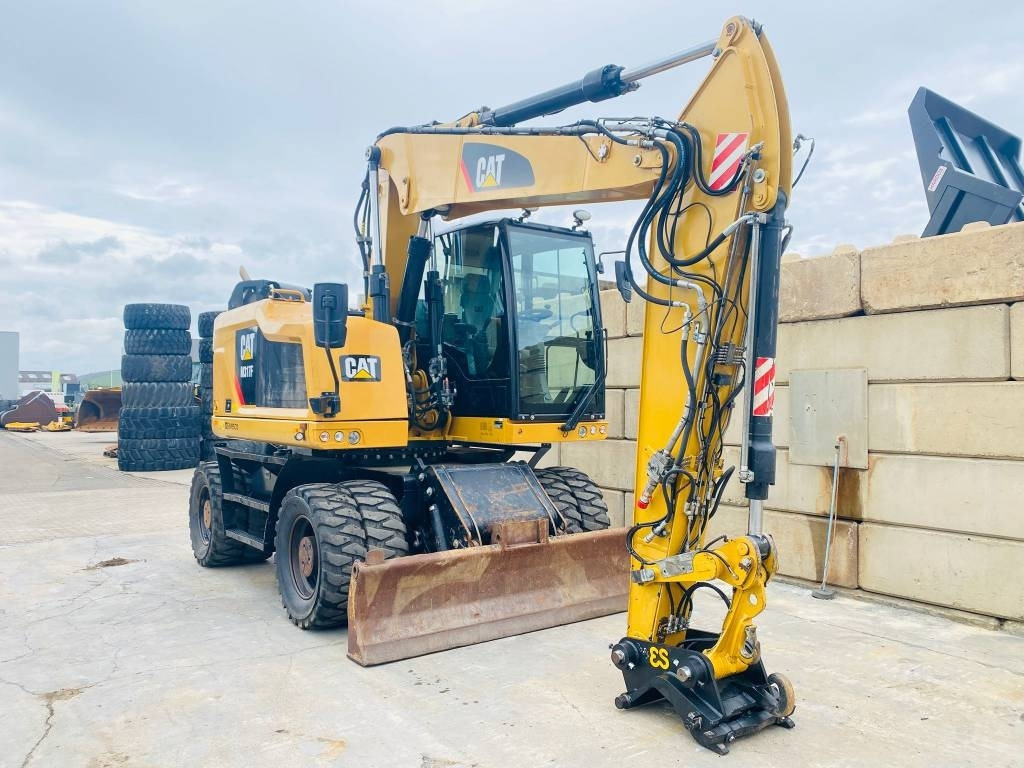 CAT m317f - Grävmaskin på däck: bild 3 CAT m317f - Grävmaskin på däck: bild 3