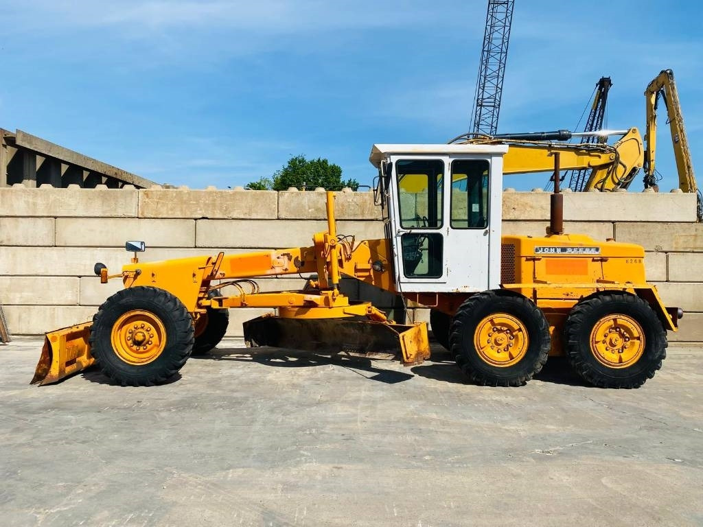 John Deere 570 A - Väghyvel: bild 1 John Deere 570 A - Väghyvel: bild 1