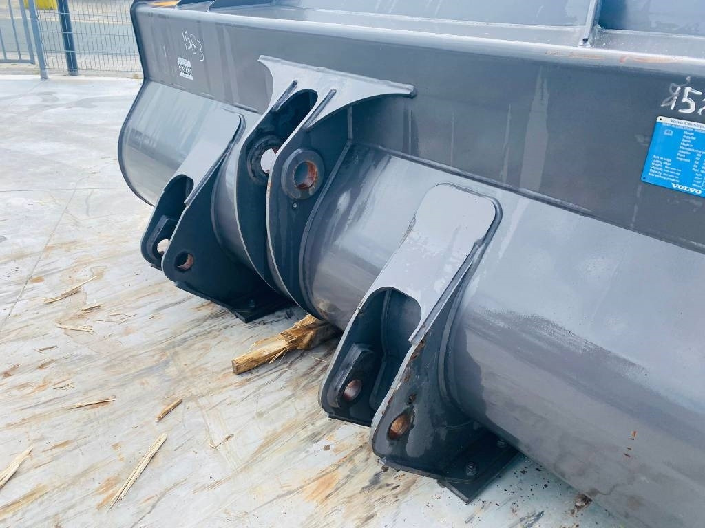 Volvo L 60 - Skopa för Byggmaskiner: bild 3 Volvo L 60 - Skopa för Byggmaskiner: bild 3