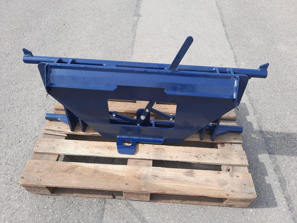 Euroadapter Weidemann Fuchs alte Hoflader Radlader Euro Adapter - Redskapsfäste: bild 1 Euroadapter Weidemann Fuchs alte Hoflader Radlader Euro Adapter - Redskapsfäste: bild 1