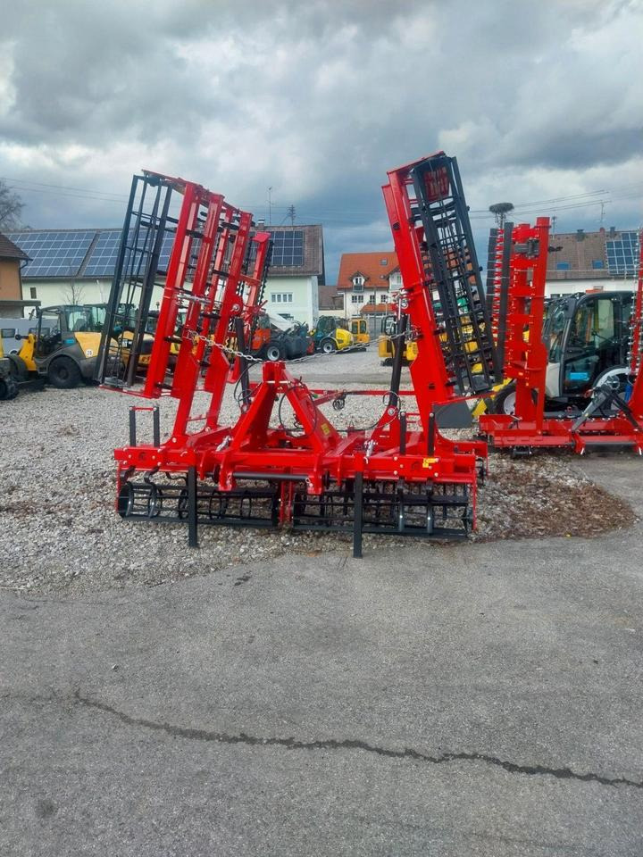 Kultivator Coral Plus Saatbettkombination Egge Grubber Lemken - Kultivator: bild 4 Kultivator Coral Plus Saatbettkombination Egge Grubber Lemken - Kultivator: bild 4