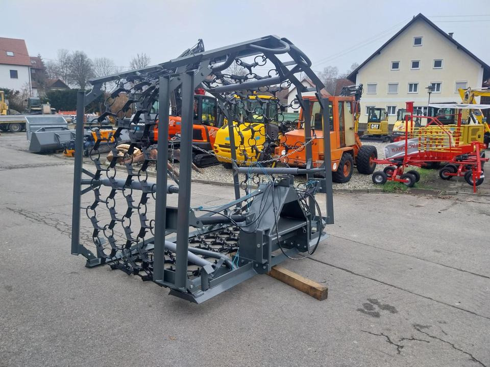 Wiesenegge 6 - 8m Wiesenstriegel Wiesenschleppe Schlepper - Gräsharv: bild 2 Wiesenegge 6 - 8m Wiesenstriegel Wiesenschleppe Schlepper - Gräsharv: bild 2