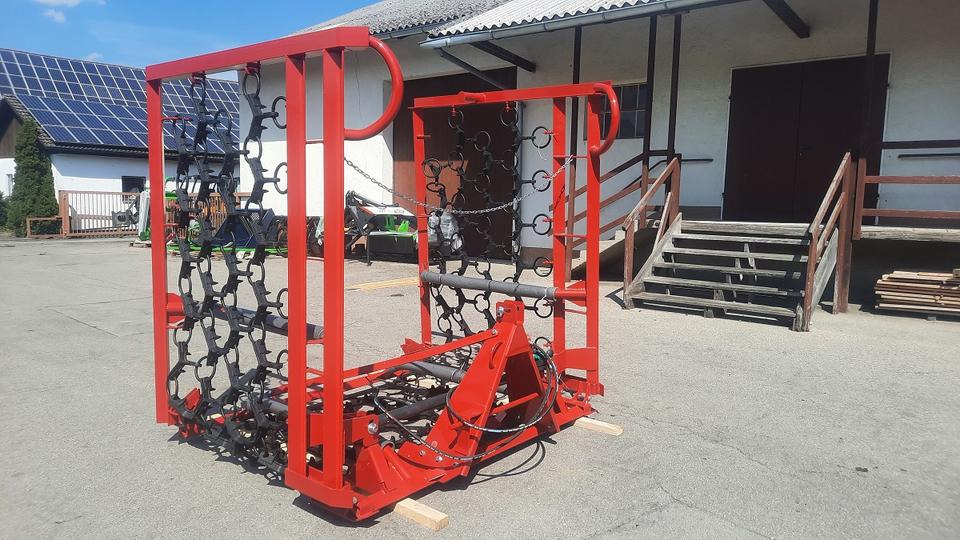 Wiesenegge 6 - 8m Wiesenstriegel Wiesenschleppe Traktor John deer - Gräsharv: bild 1 Wiesenegge 6 - 8m Wiesenstriegel Wiesenschleppe Traktor John deer - Gräsharv: bild 1