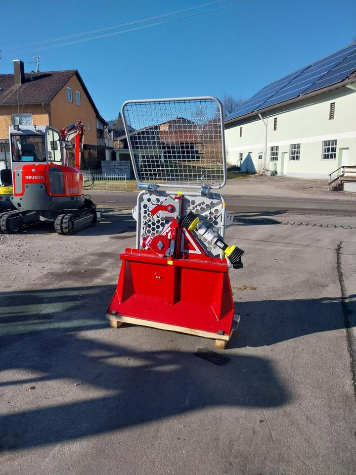 Neue Forstseilwinde Seilwinde Tajfun EGV 35 A , 45, 55, 65, 85 - Vinsch för Skogsmaskin: bild 1 Neue Forstseilwinde Seilwinde Tajfun EGV 35 A , 45, 55, 65, 85 - Vinsch för Skogsmaskin: bild 1