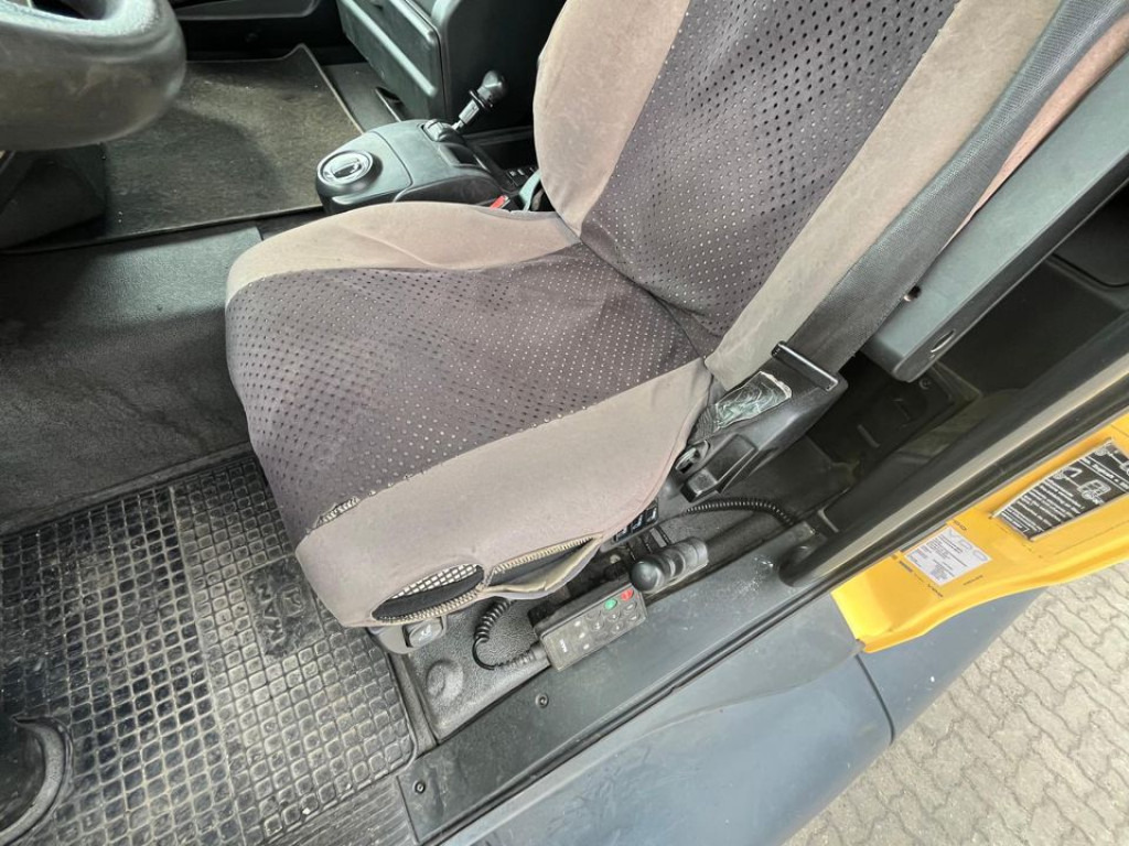 MAN TG-S 18.460 4x4H SZM Kipphydraulik - Dragbil: bild 3 MAN TG-S 18.460 4x4H SZM Kipphydraulik - Dragbil: bild 3