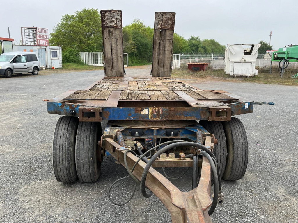 GOLDHOFER Tieflader TU 3-24 80 Tiefladeranhänger Rampen - Låg lastare trailer: bild 3 GOLDHOFER Tieflader TU 3-24 80 Tiefladeranhänger Rampen - Låg lastare trailer: bild 3