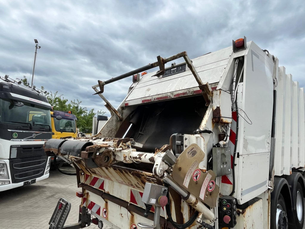 MERCEDES-BENZ Actros 2532 L 6x2 Müllwagen Faun Powerpress 25m³ - Sopbil: bild 5 MERCEDES-BENZ Actros 2532 L 6x2 Müllwagen Faun Powerpress 25m³ - Sopbil: bild 5