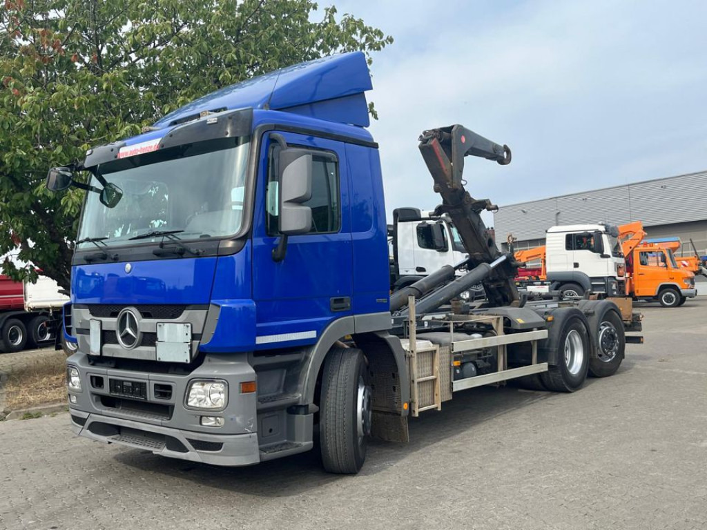 MERCEDES-BENZ Actros 2541 L6x2 Abrollkipper Meiller Schub Knick - Lastväxlare lastbil: bild 1 MERCEDES-BENZ Actros 2541 L6x2 Abrollkipper Meiller Schub Knick - Lastväxlare lastbil: bild 1